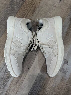 VIONIC | Women’s Parkside Sneaker, Sz 9